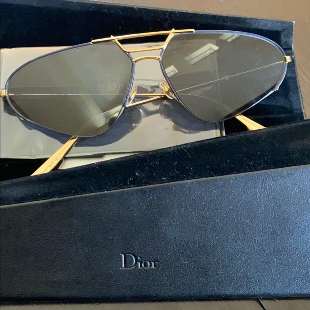 New !! Dior sunglasses - Picture 4 of 5